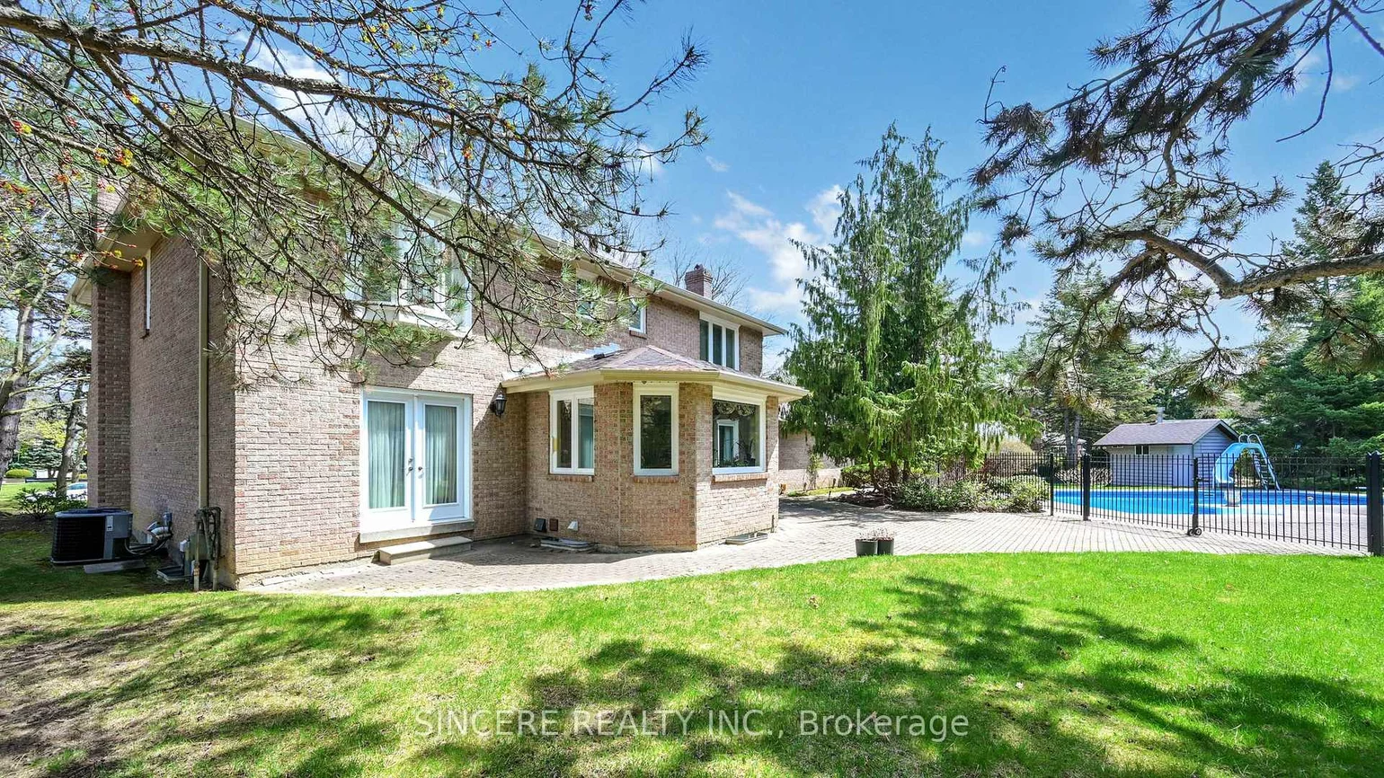27, Country Estates, Cachet, Markham
