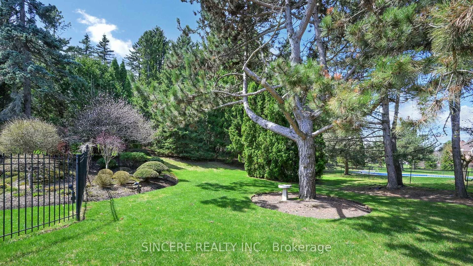 27, Country Estates, Cachet, Markham