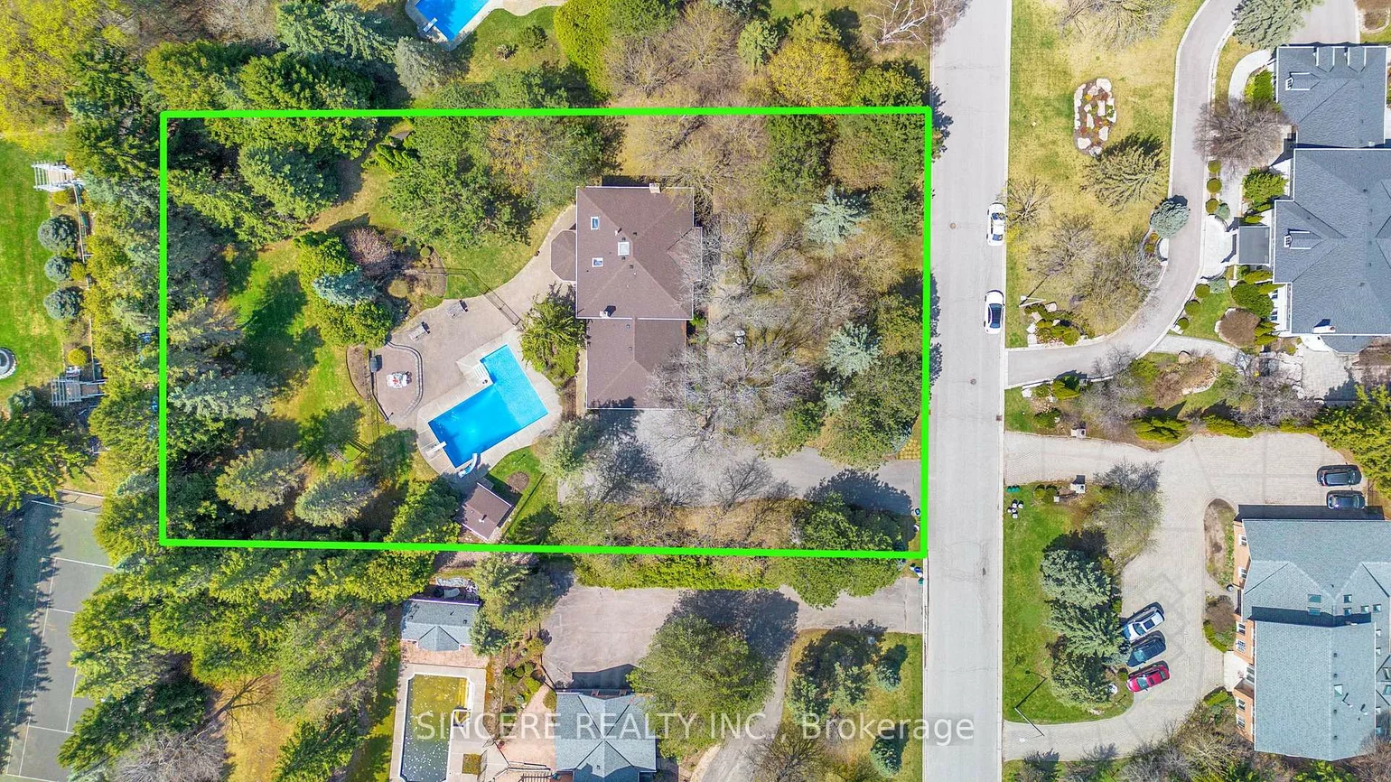 27, Country Estates, Cachet, Markham
