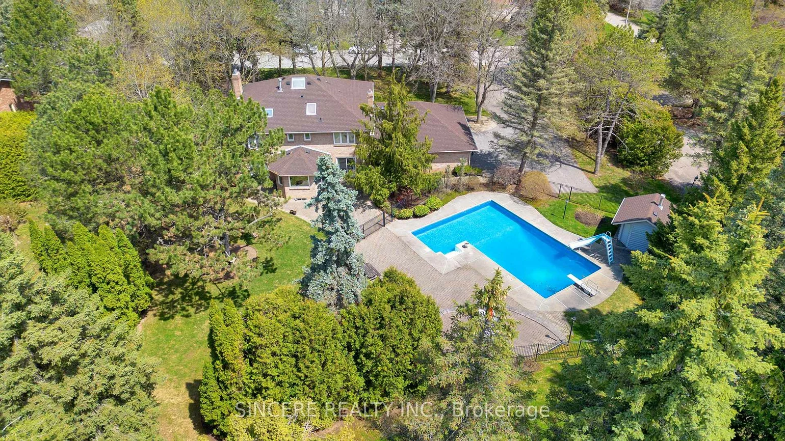 27, Country Estates, Cachet, Markham