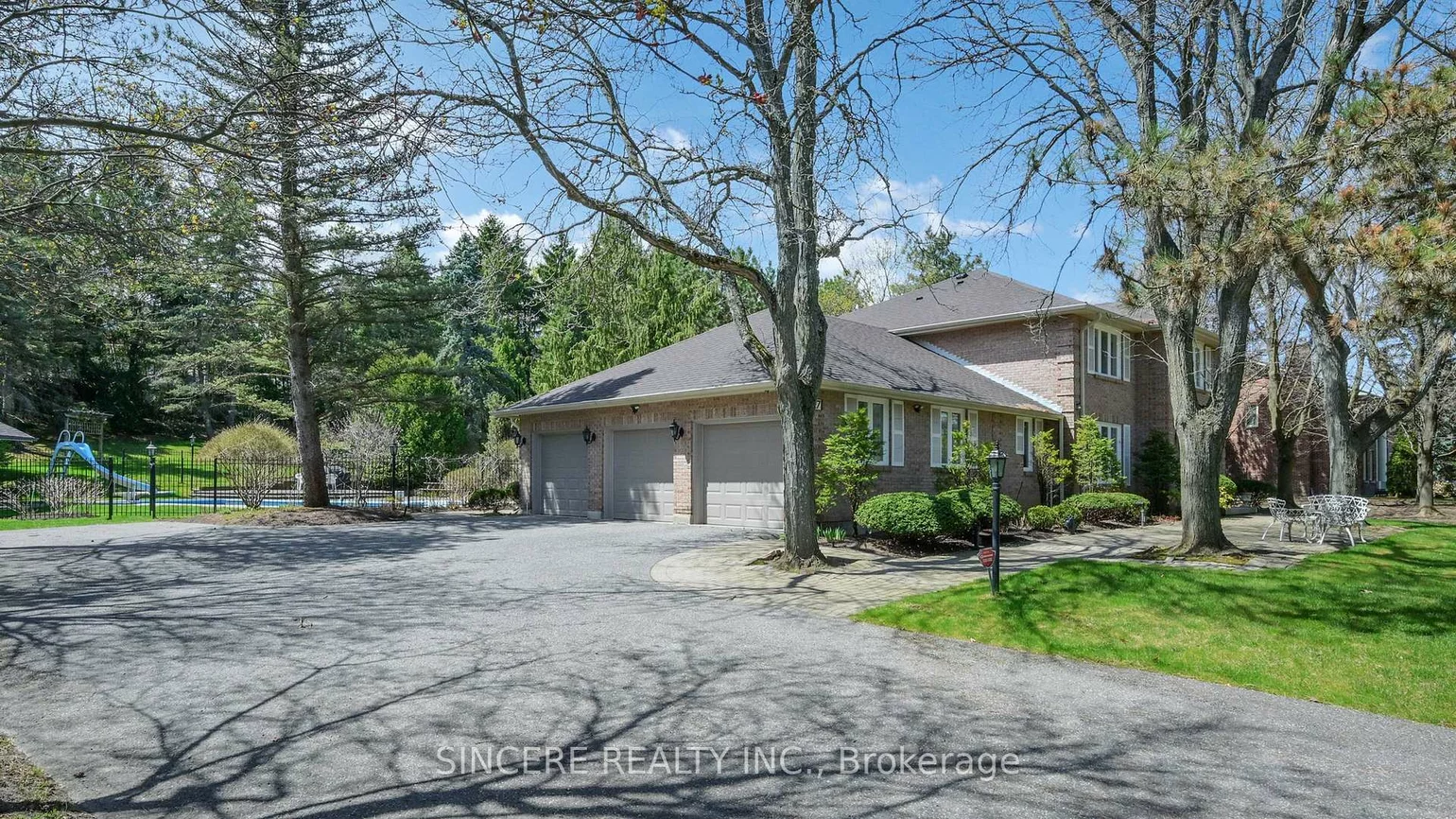 27, Country Estates, Cachet, Markham
