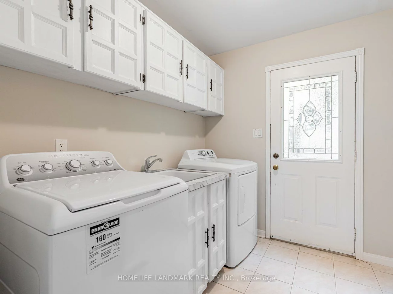 16, Briarwood, Unionville, Markham