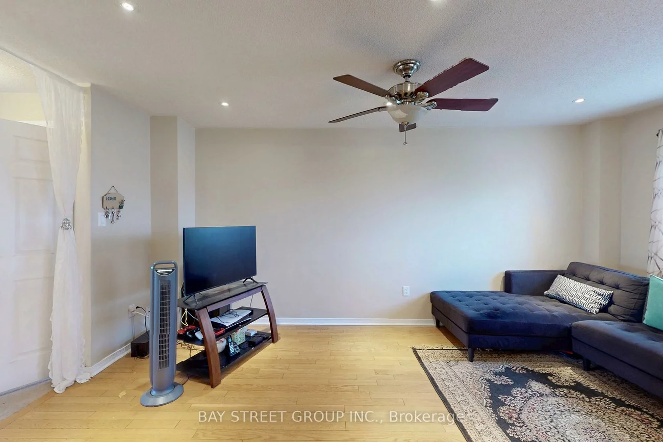 4, Red Sea, Middlefield, Markham