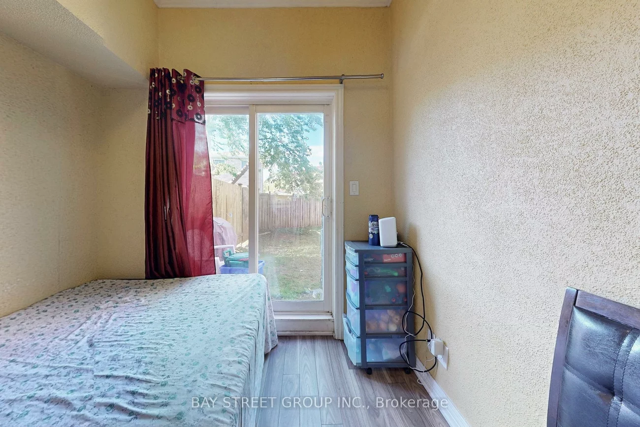4, Red Sea, Middlefield, Markham