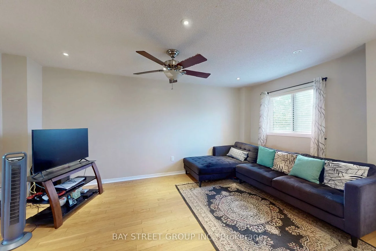 4, Red Sea, Middlefield, Markham
