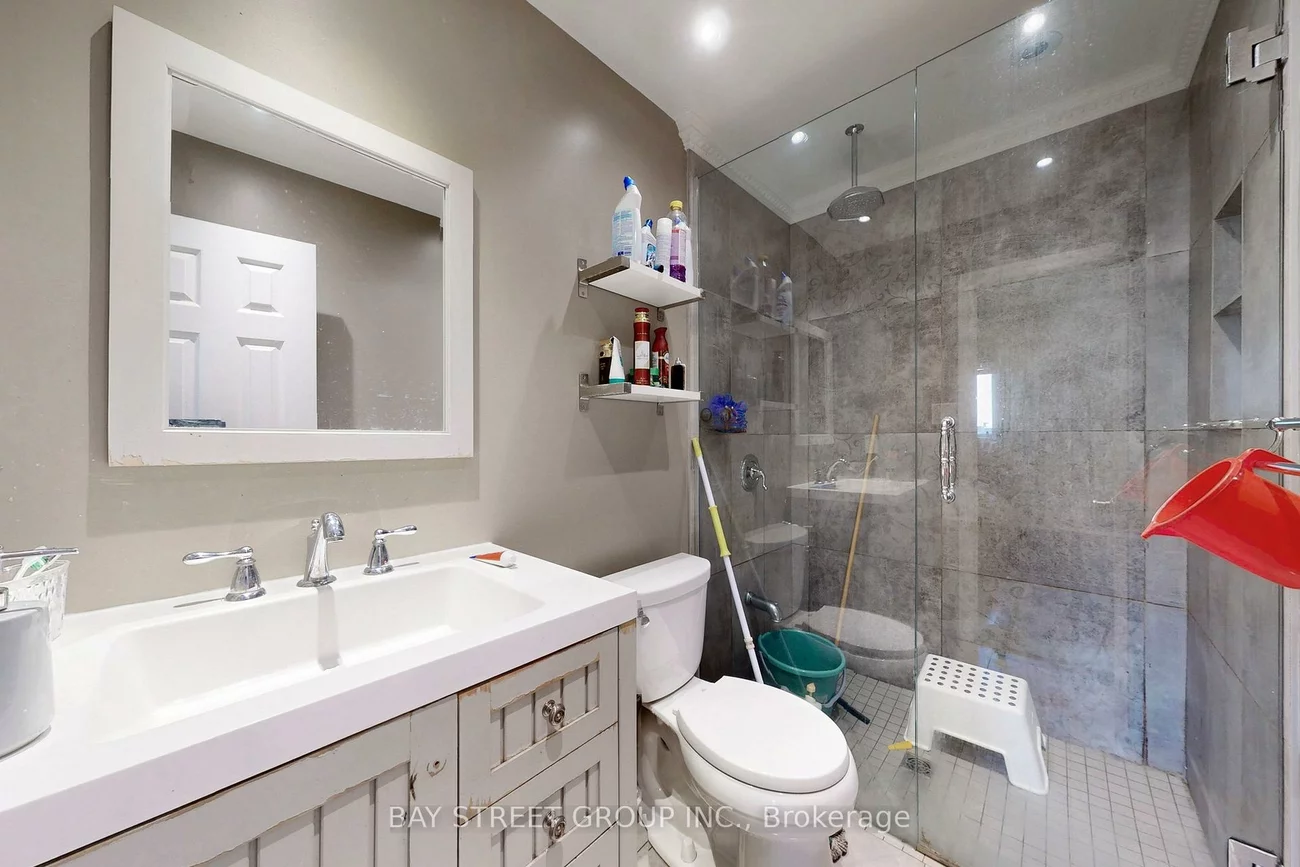 4, Red Sea, Middlefield, Markham