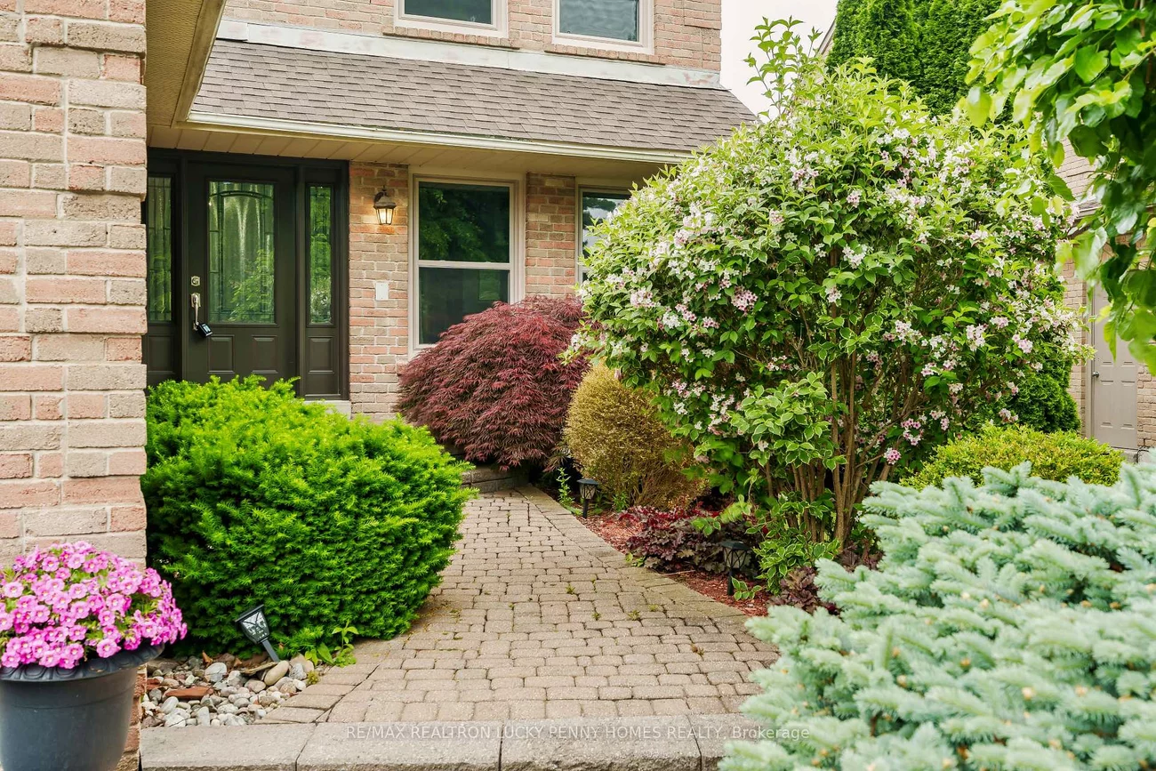 82, Ferndell, Unionville, Markham