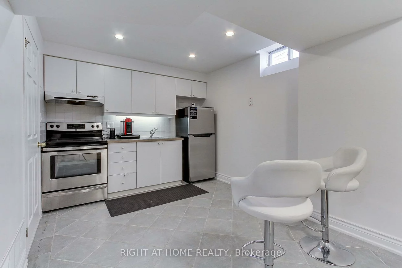 10, Juneberry, Legacy, Markham