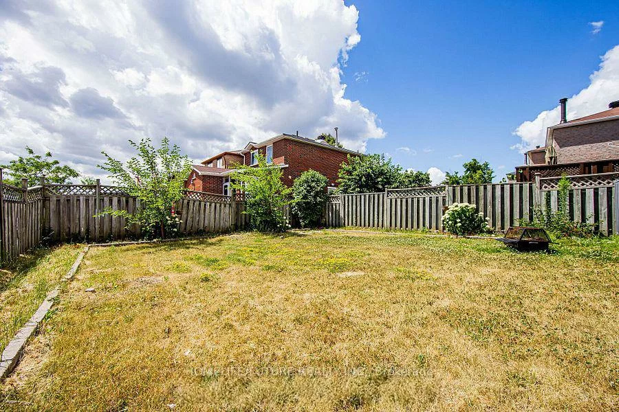 149, Terrosa, Middlefield, Markham
