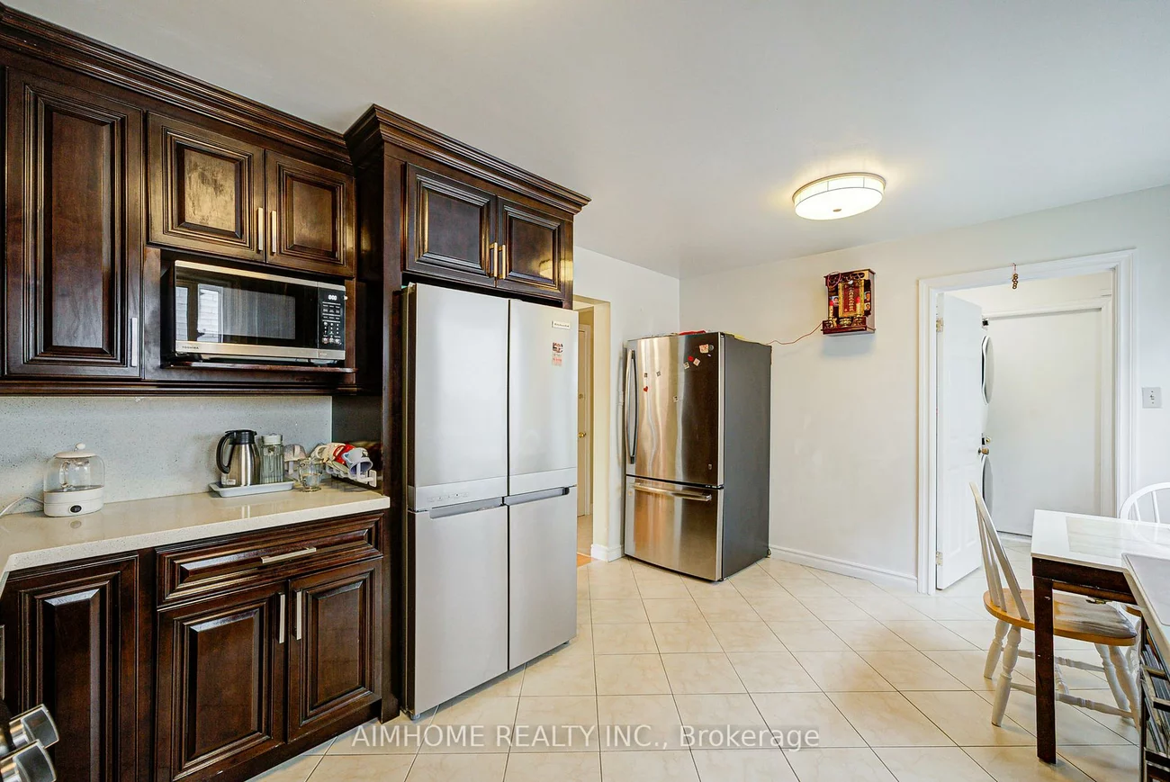 94, Northolt, Milliken Mills East, Markham