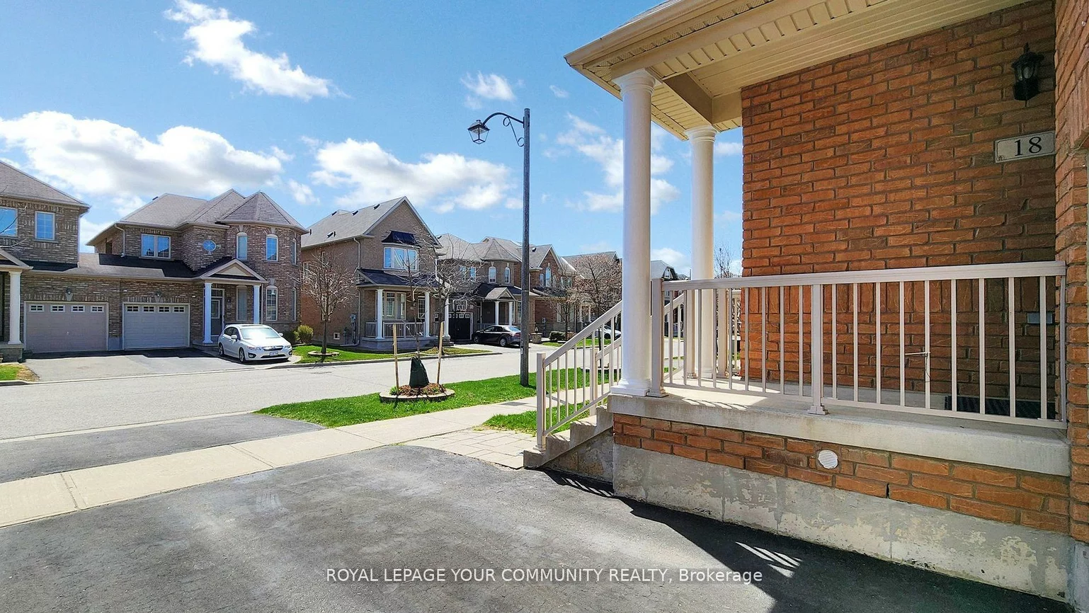 18, Sisina, Cathedraltown, Markham