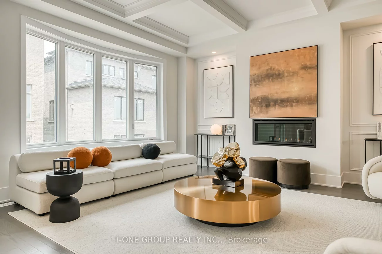 72, Meizhou, Angus Glen, Markham