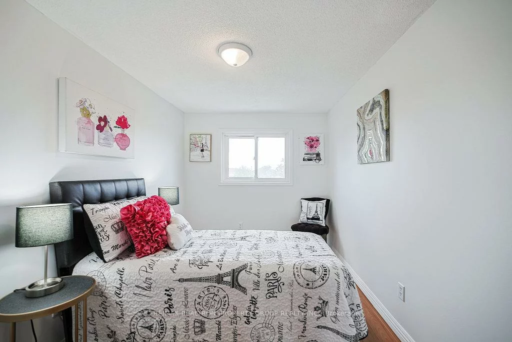 85, Chloe, Middlefield, Markham