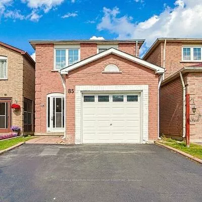 85, Chloe, Middlefield, Markham
