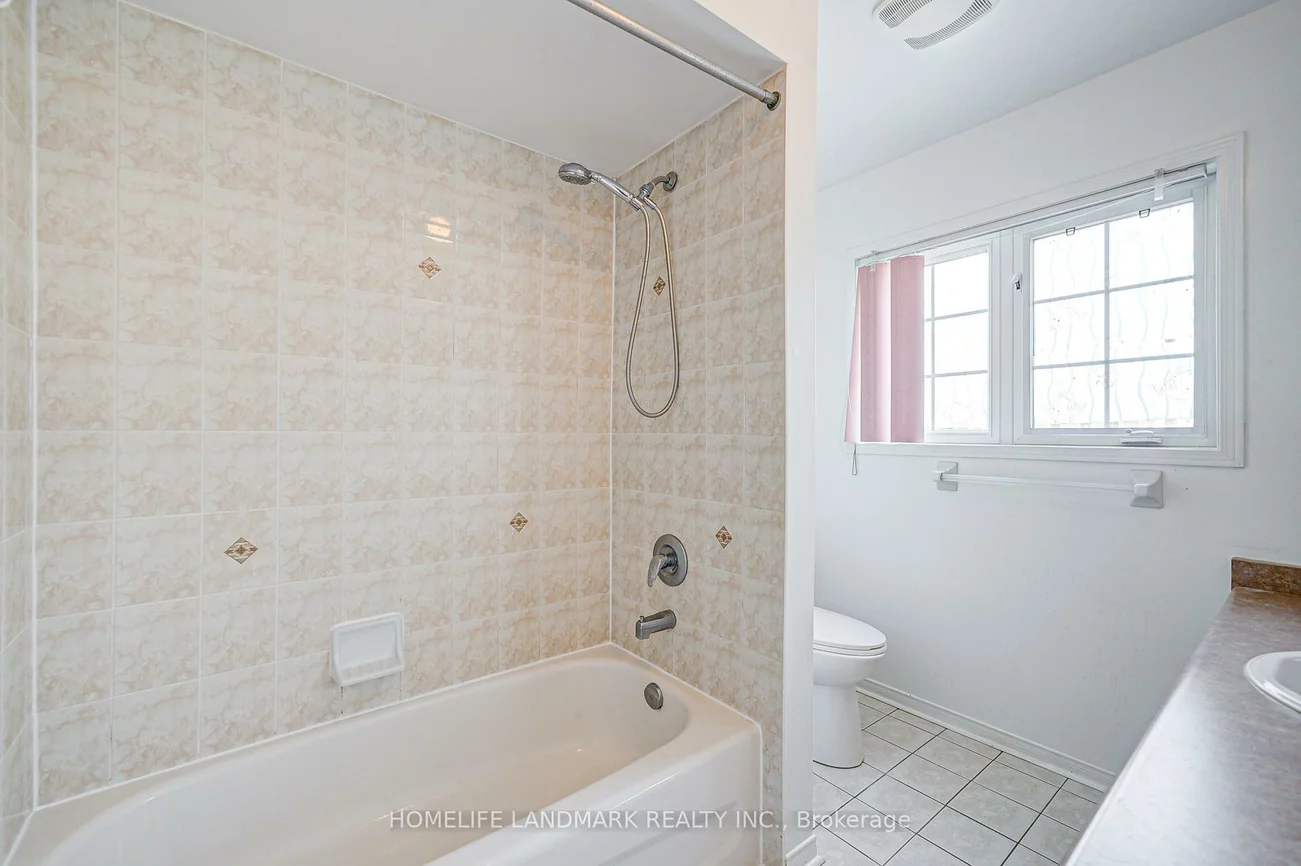 72, Billingsley, Cedarwood, Markham