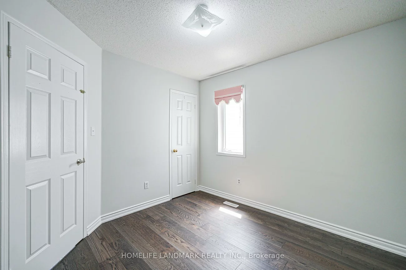 72, Billingsley, Cedarwood, Markham