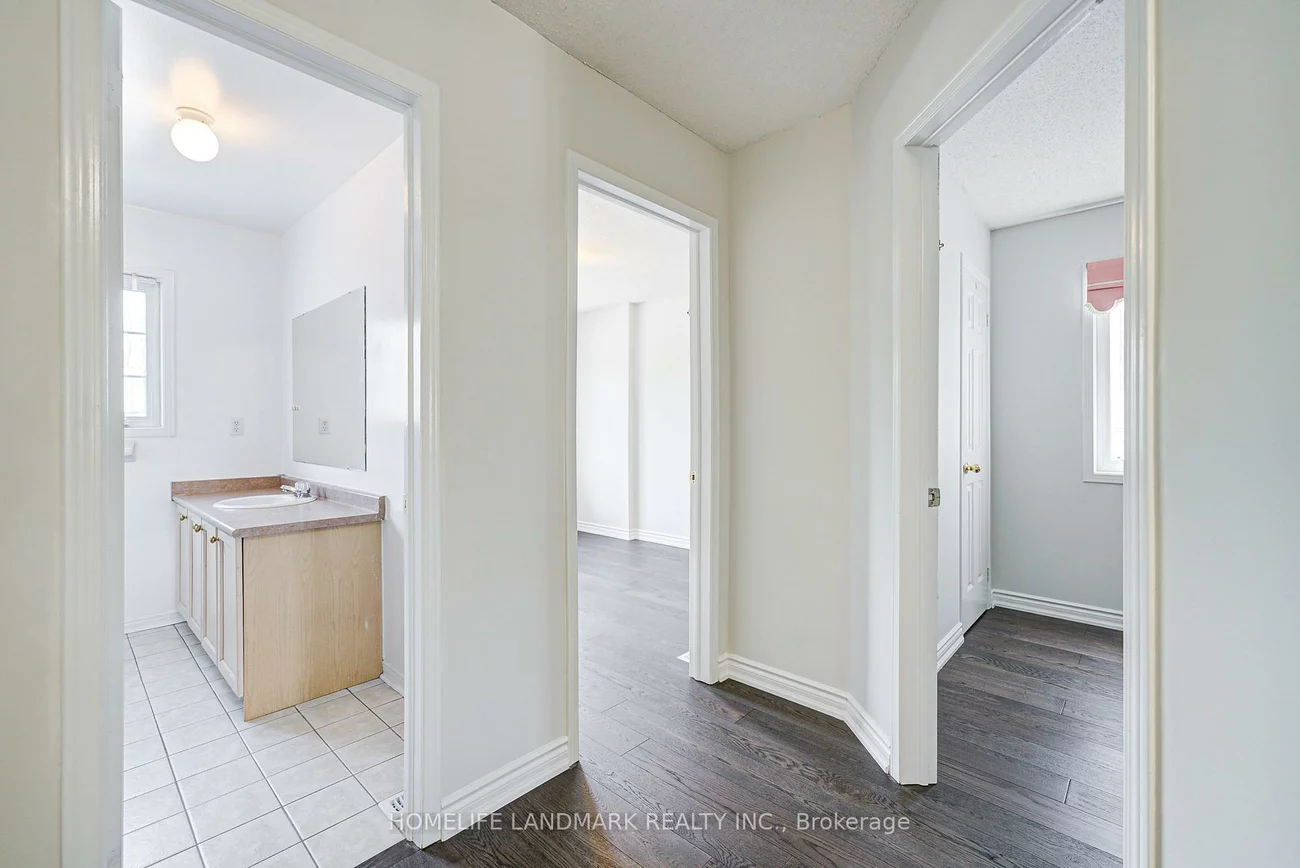72, Billingsley, Cedarwood, Markham