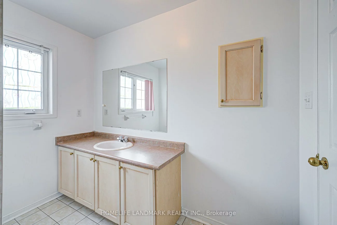 72, Billingsley, Cedarwood, Markham