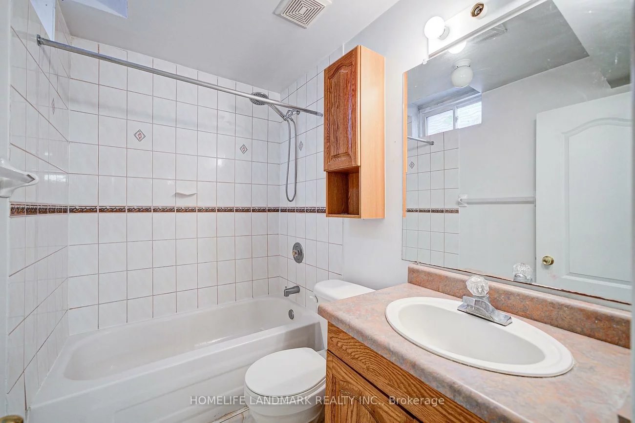 72, Billingsley, Cedarwood, Markham