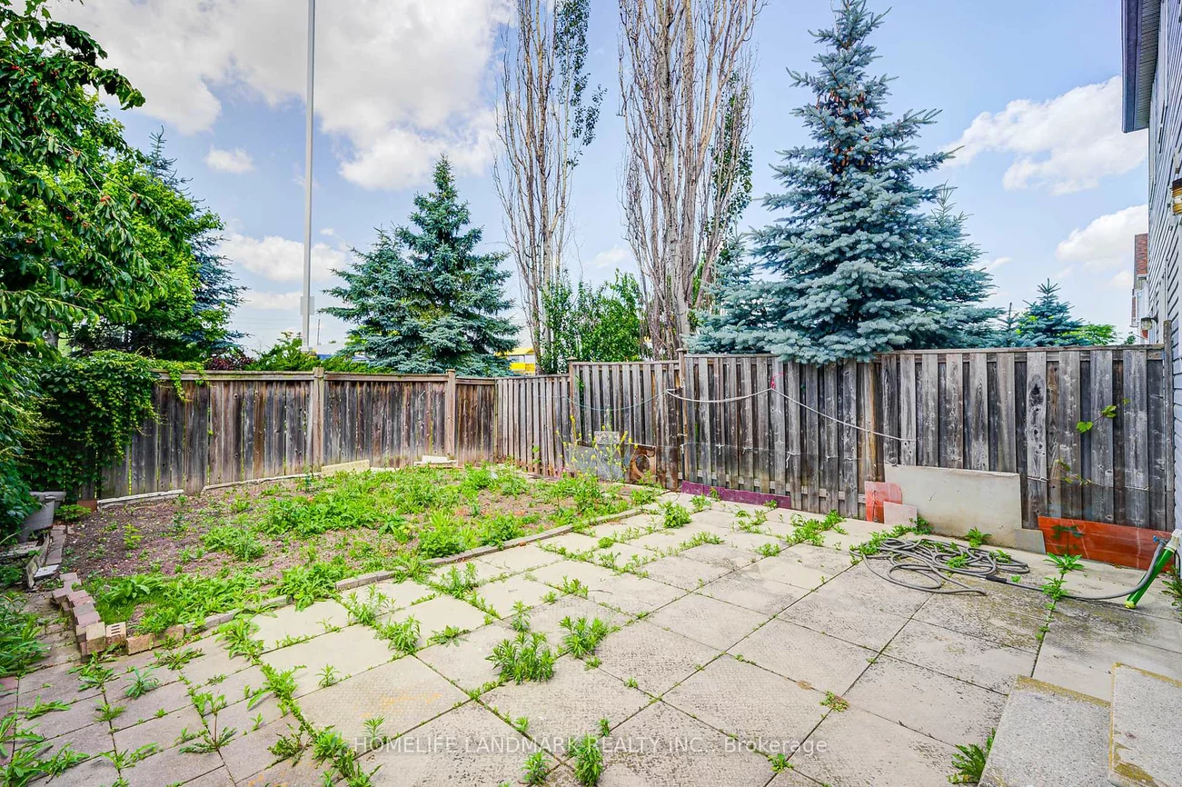 72, Billingsley, Cedarwood, Markham