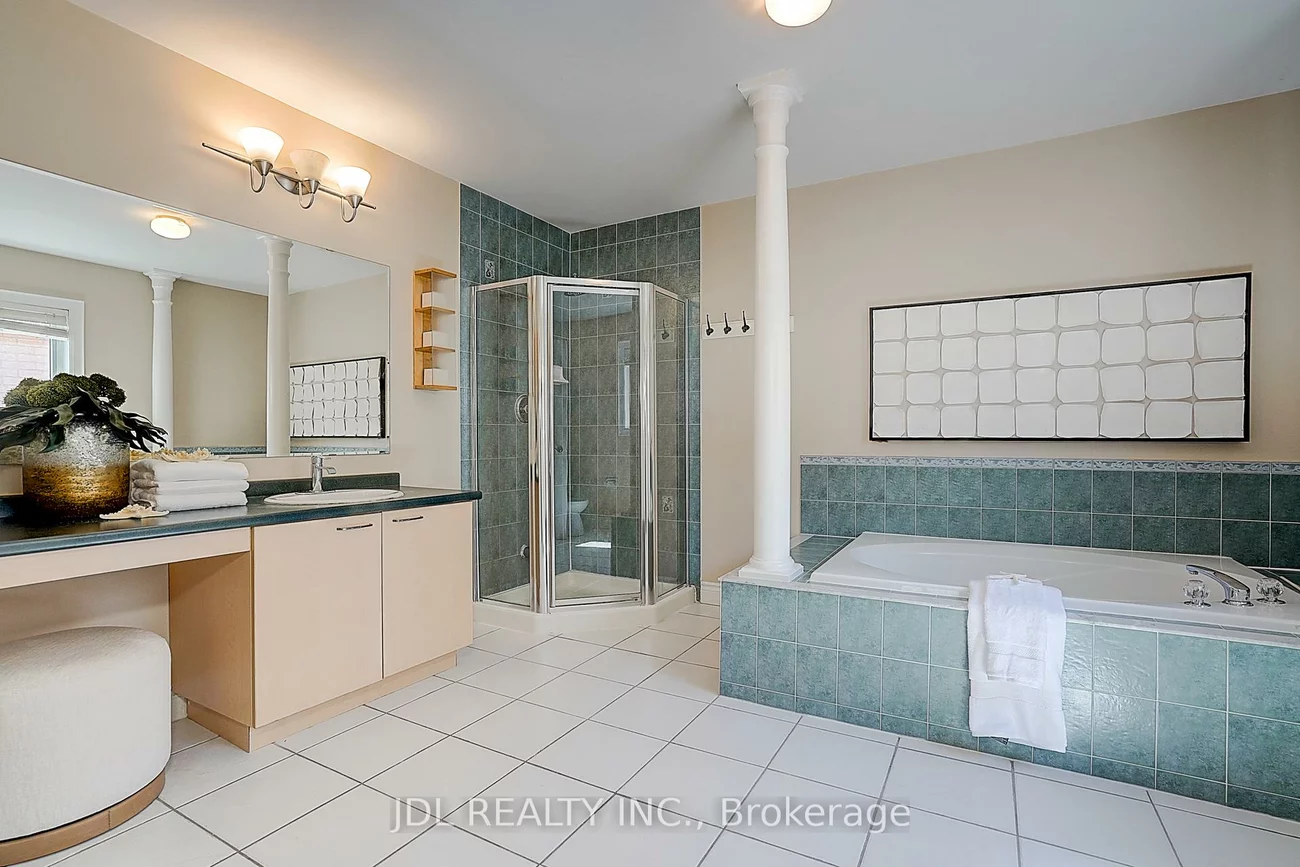 28, Emery Hill, Berczy, Markham