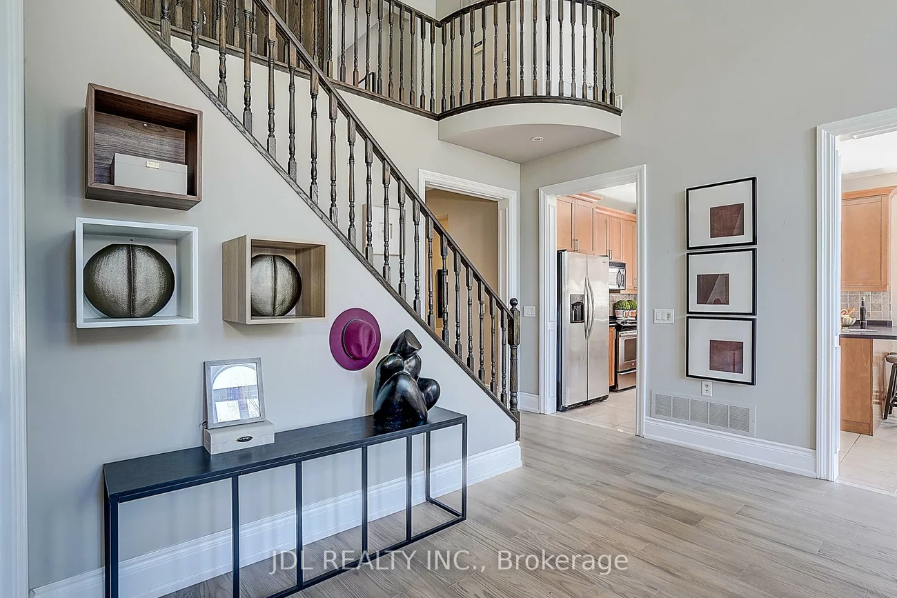 28, Emery Hill, Berczy, Markham