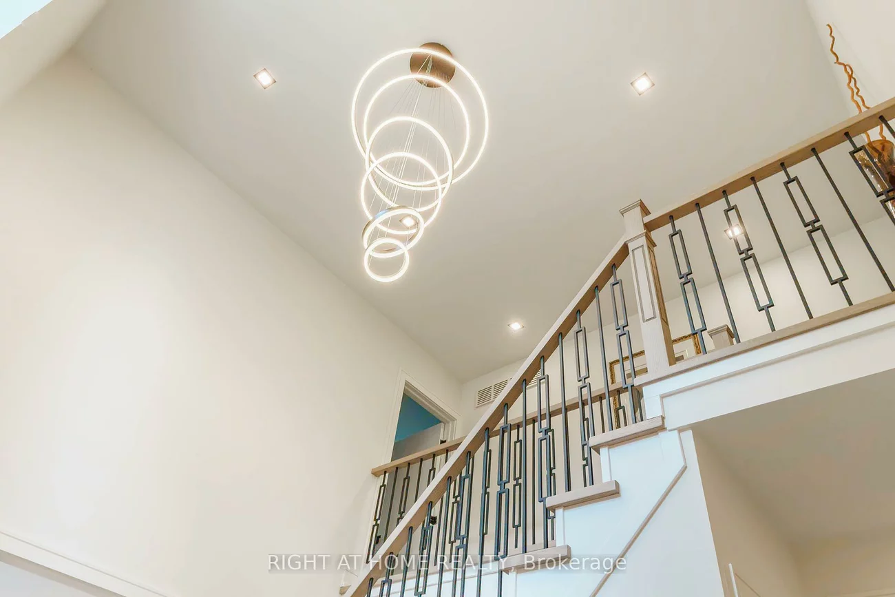 6, Ladyslipper, Bayview Glen, Markham