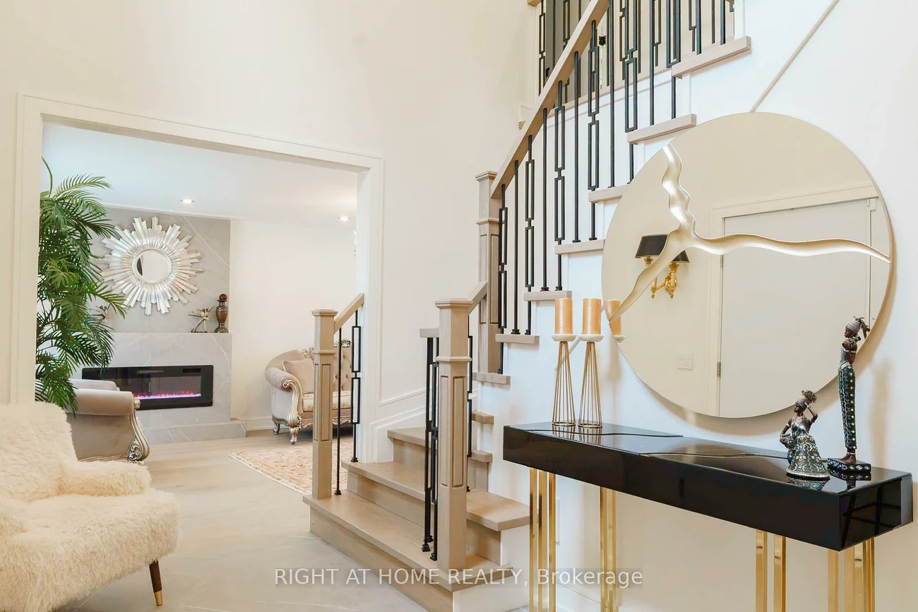 6, Ladyslipper, Bayview Glen, Markham