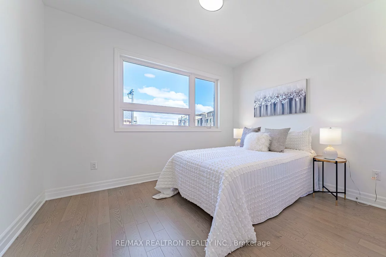 63, Greenridge, Victoria Square, Markham