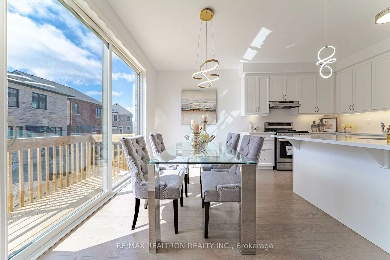 63, Greenridge, Victoria Square, Markham