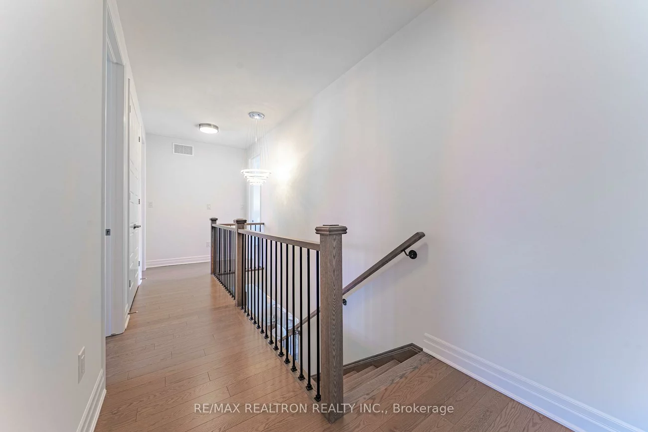 63, Greenridge, Victoria Square, Markham