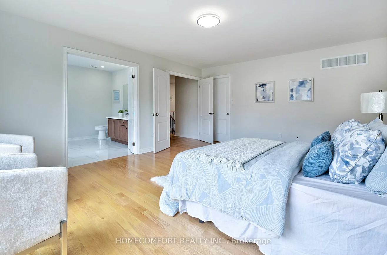 115, Darren Hill, Greensborough, Markham