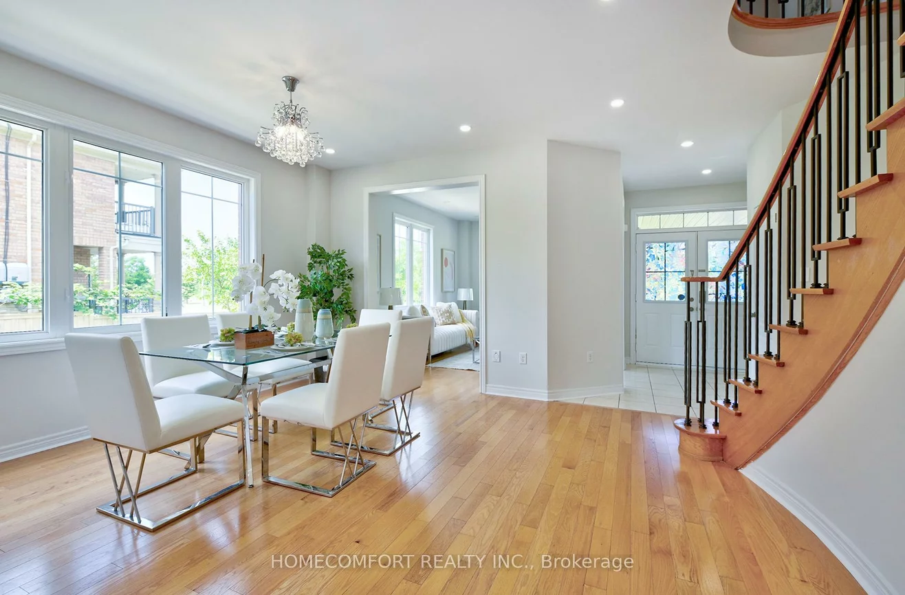 115, Darren Hill, Greensborough, Markham