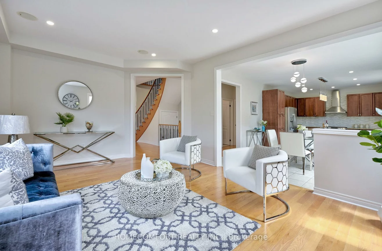 115, Darren Hill, Greensborough, Markham