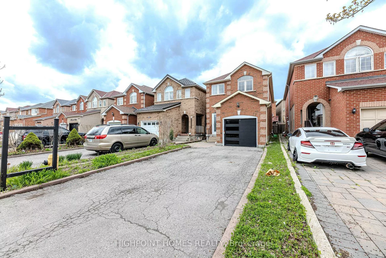44, Brando, Middlefield, Markham