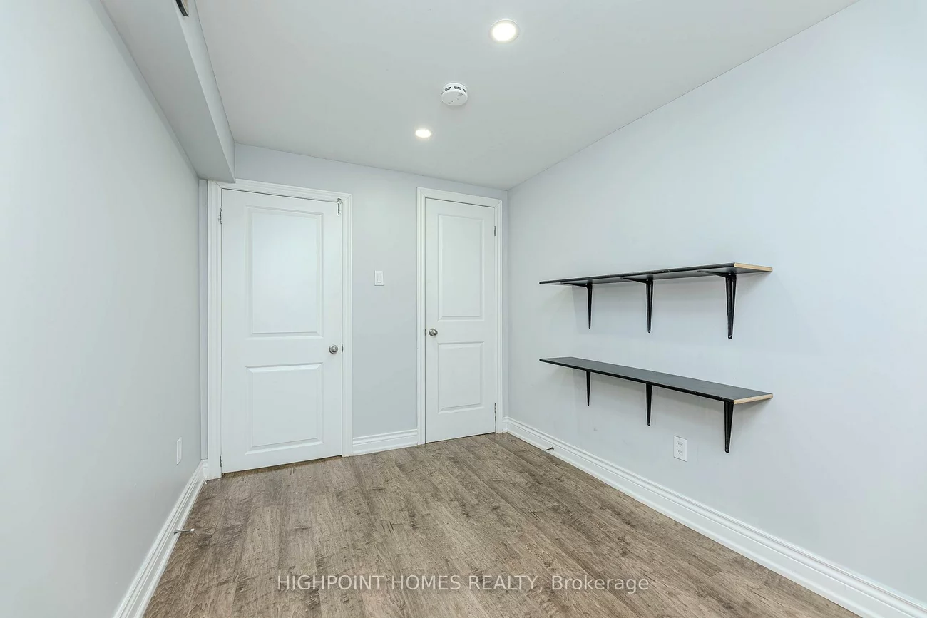 44, Brando, Middlefield, Markham