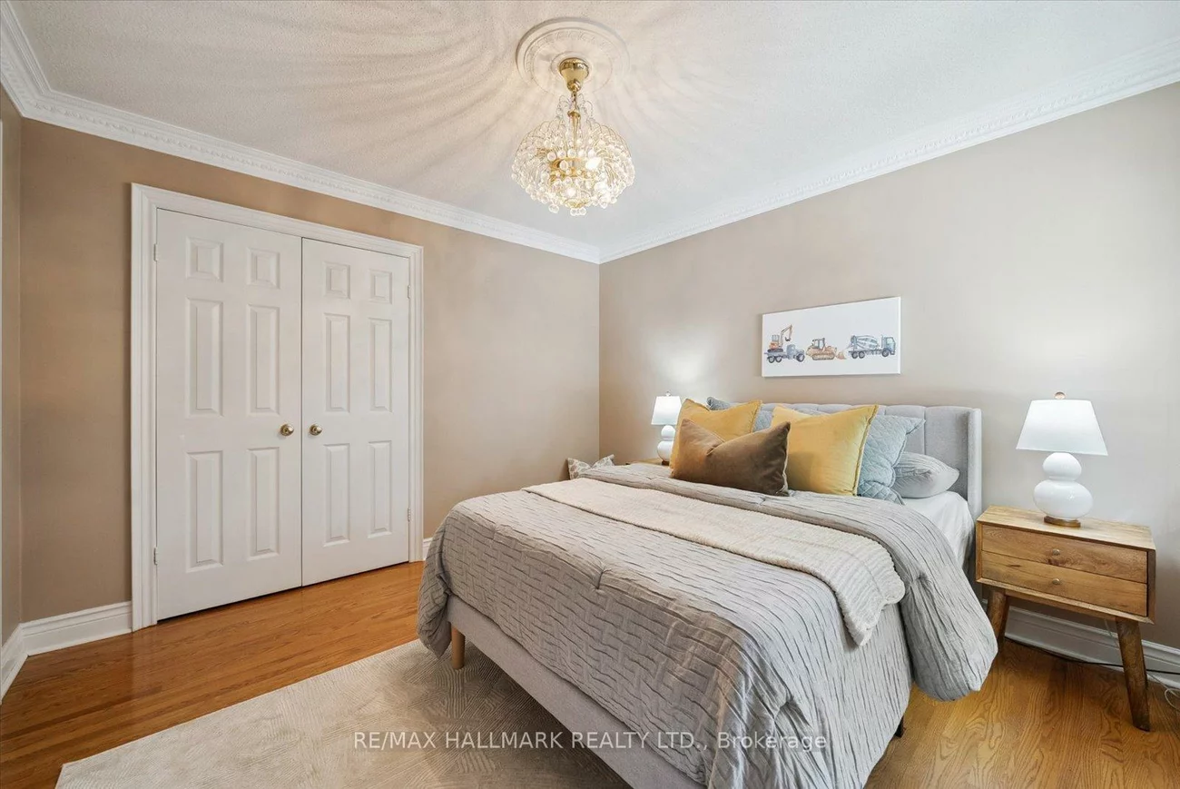 140, Reeve, Markham Village, Markham