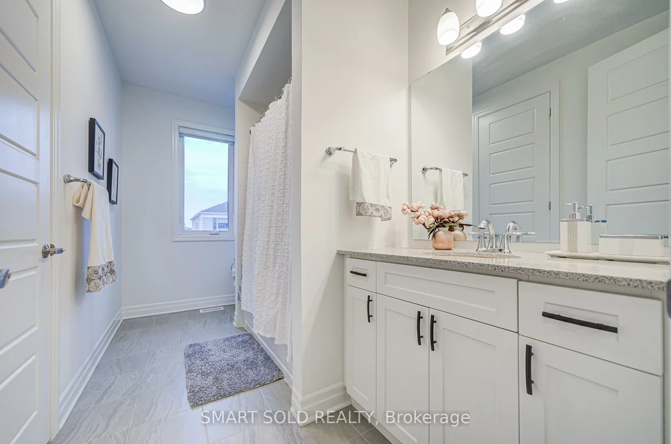 40, Misthollow, Victoria Square, Markham