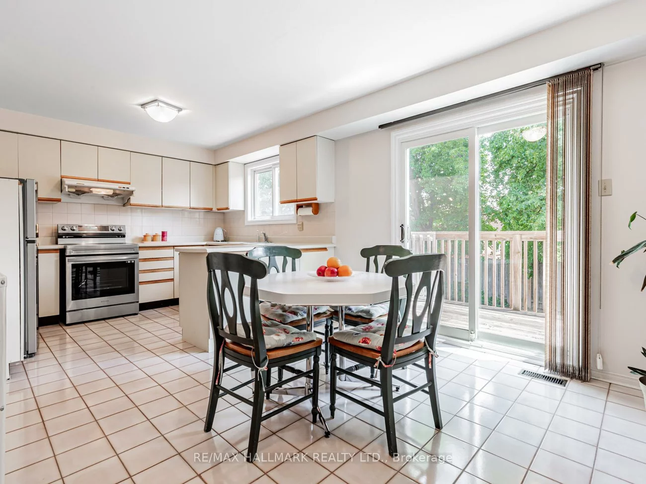 17, Livingstone, Thornlea, Markham