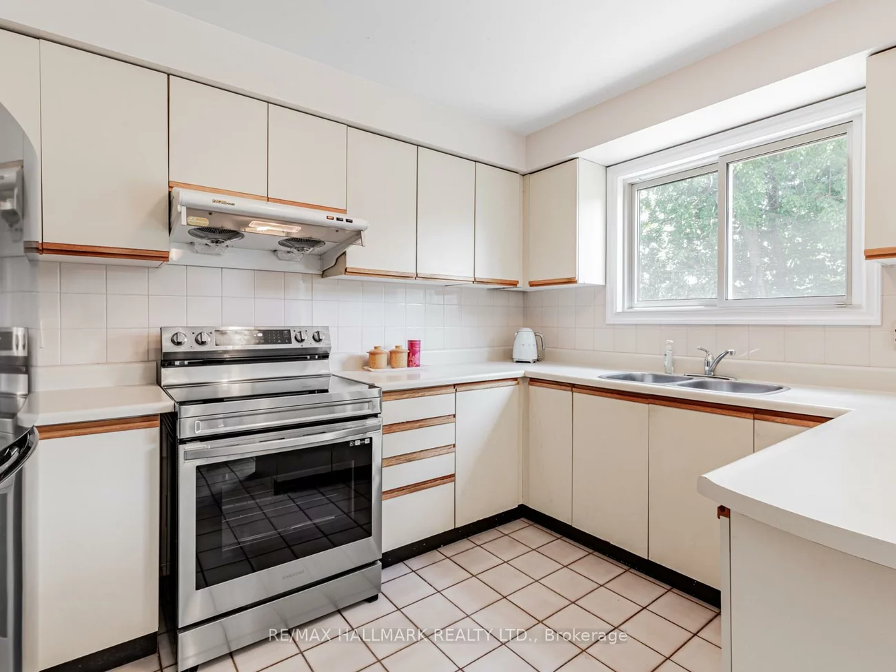 17, Livingstone, Thornlea, Markham