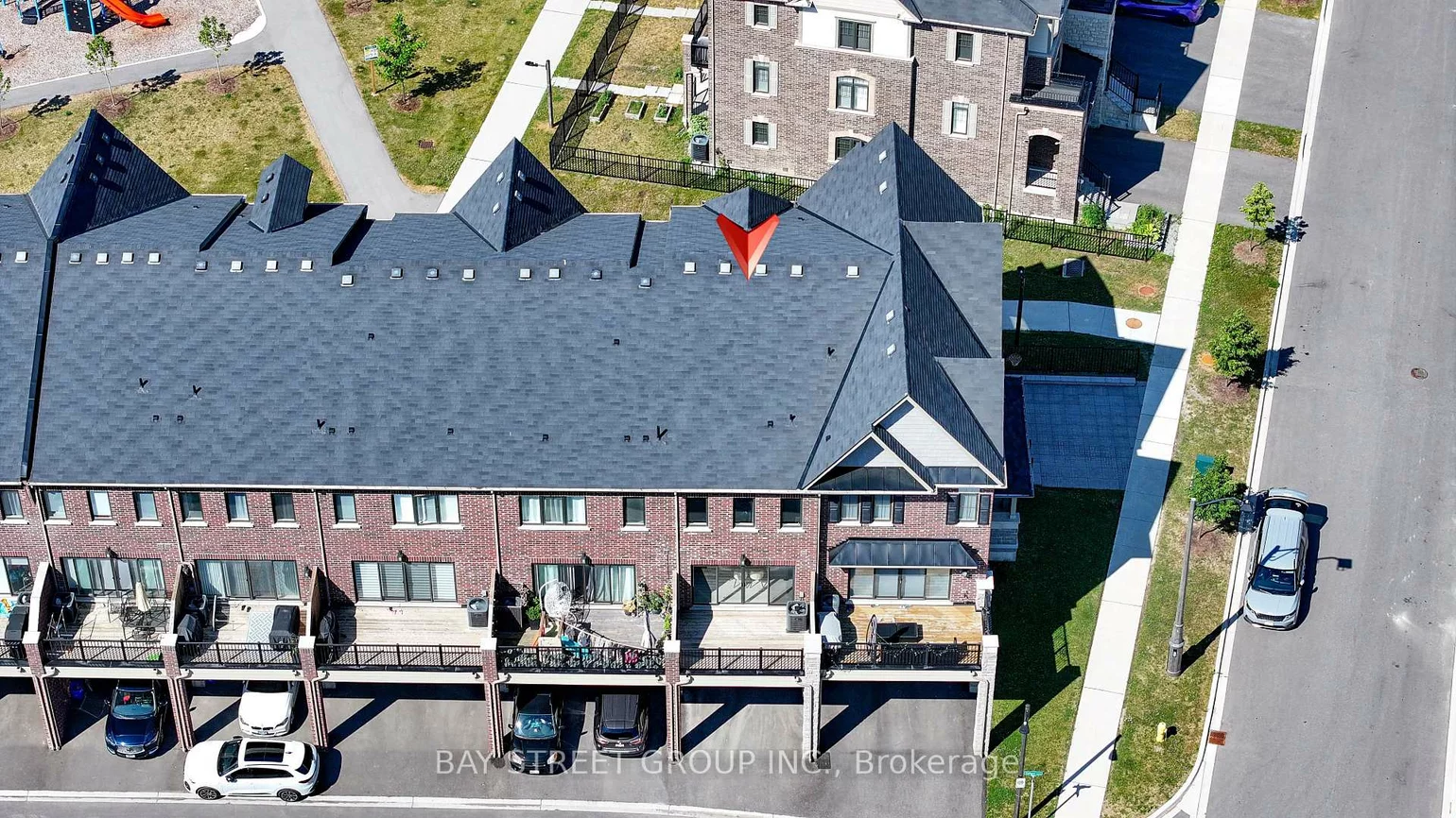 32, Cafaro, Victoria Square, Markham