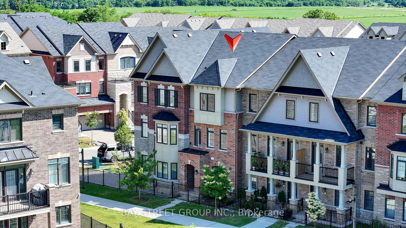 32, Cafaro, Victoria Square, Markham