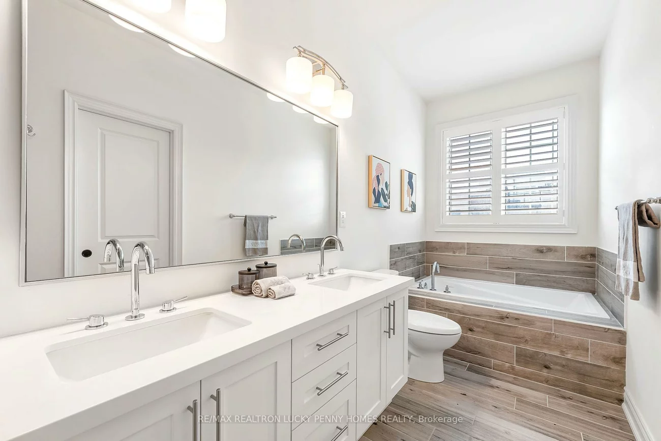 36, Creekvalley, Angus Glen, Markham
