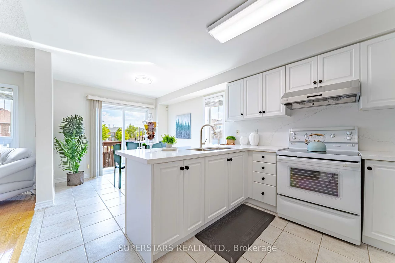 51, Ian Baron, Village Green-South Unionville, Markham