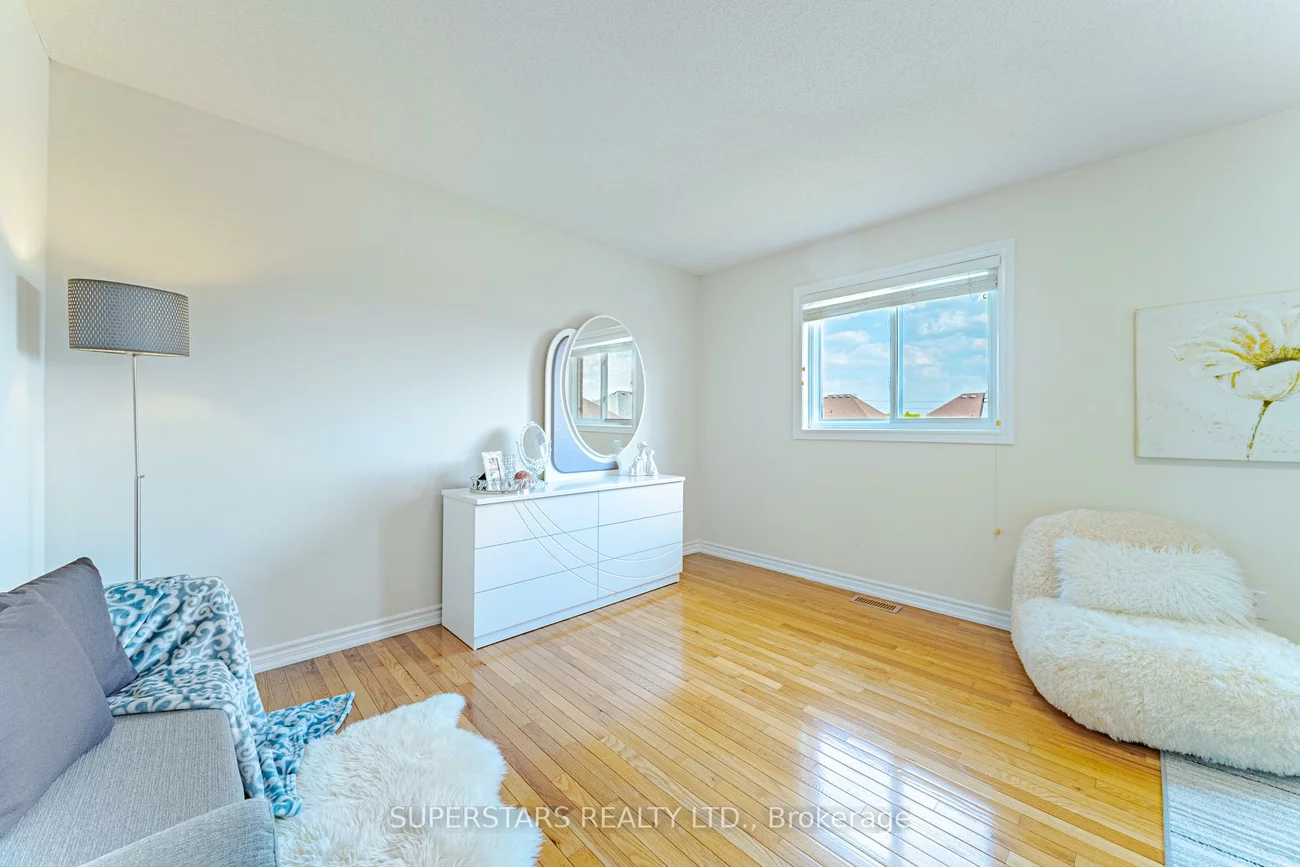 51, Ian Baron, Village Green-South Unionville, Markham