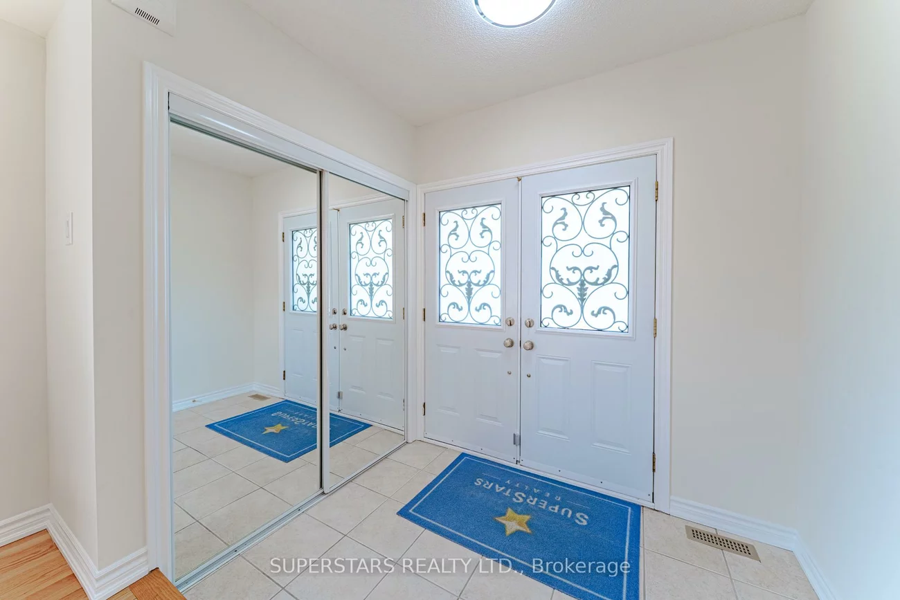 51, Ian Baron, Village Green-South Unionville, Markham