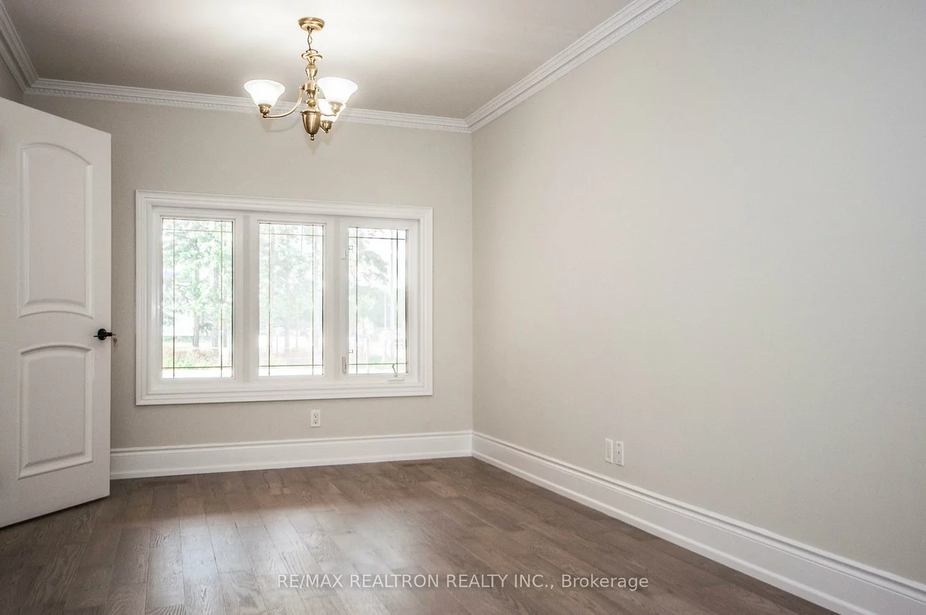 85, Lee, Milliken Mills East, Markham