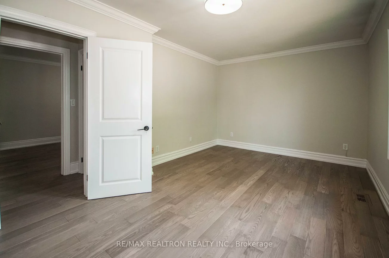 85, Lee, Milliken Mills East, Markham
