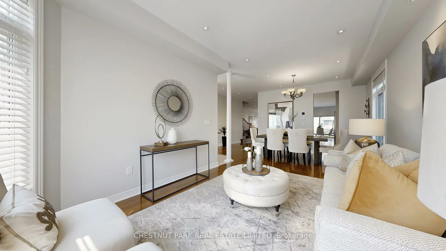 32, Arbour, Greensborough, Markham