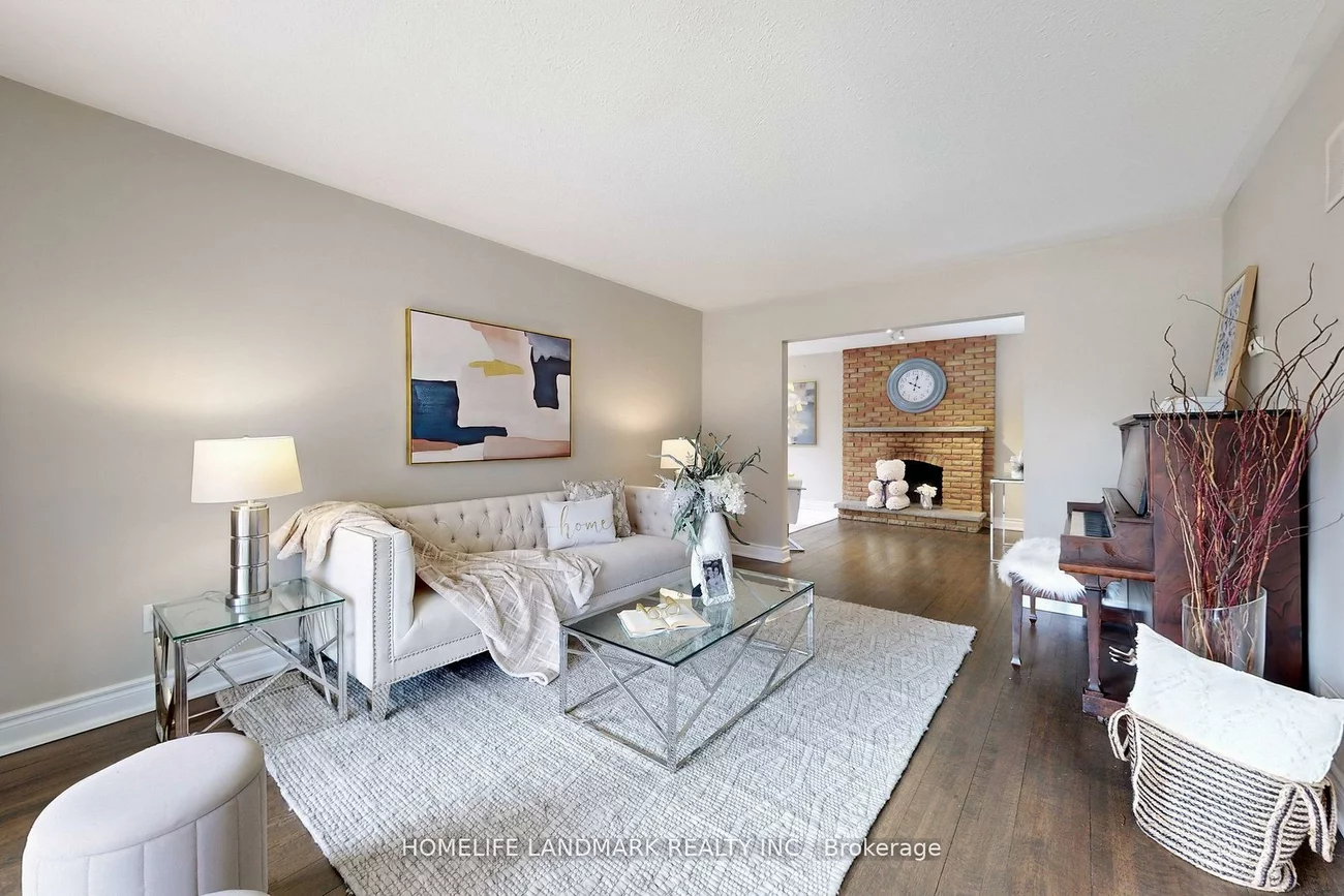 46, Flowervale, German Mills, Markham
